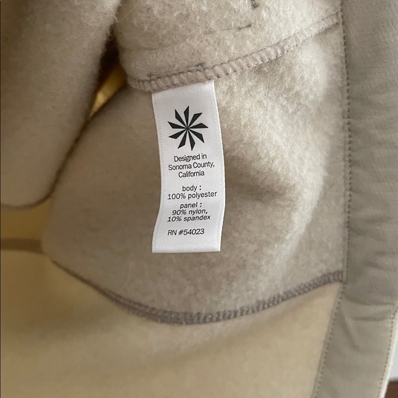 Athleta Womens Truckee full-zip Jacket Cream - Picture 4 of 7